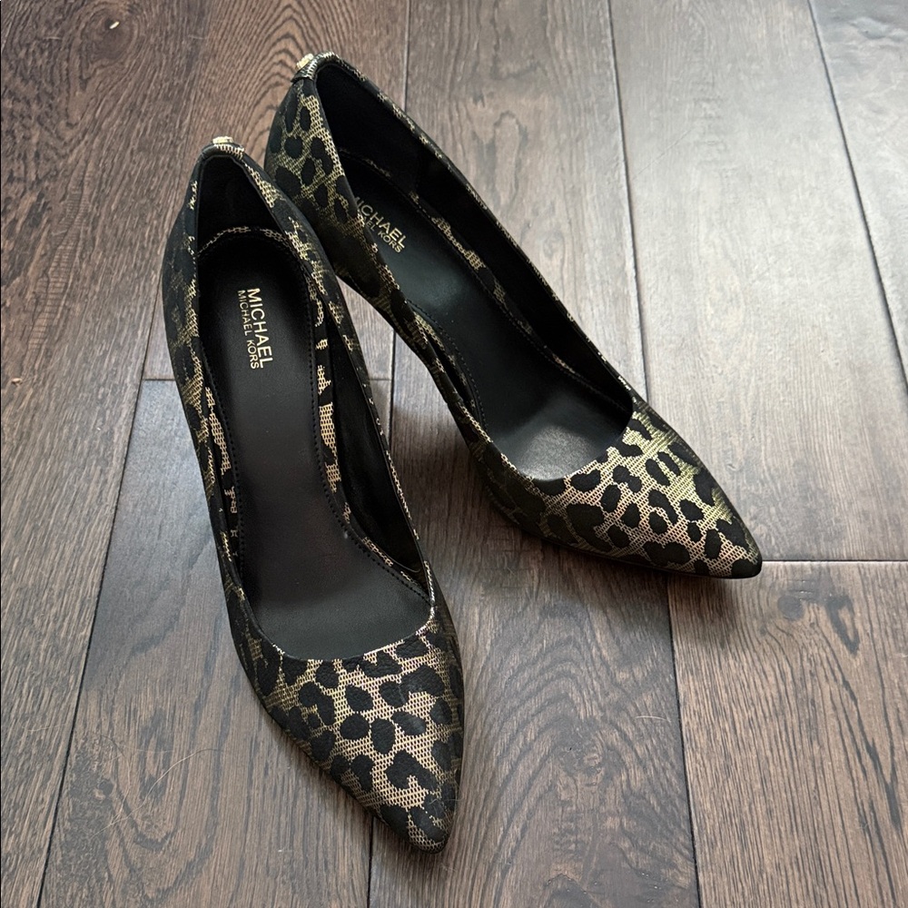 NEW Michael Kors Black and Gold Cheetah Print Heels - NWOT Size 10
